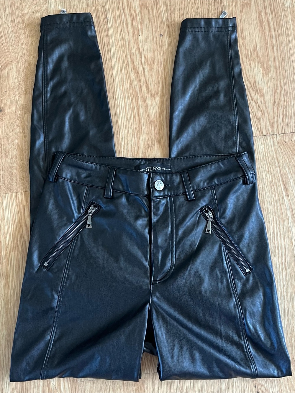 GUESS Black Faux Leather Skinny Zip-Pocket Pants